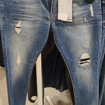 Nove muške traperice Skinny Fit