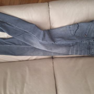 Mustang traperice W32 L32