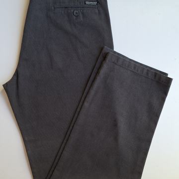 Navigare tamnosive hlače