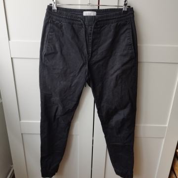 Pull&Bear muške hlače S