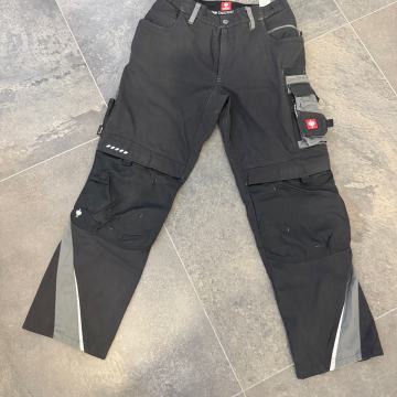 Rabljene Engelbert Straus Motion radne hlače veličina 52