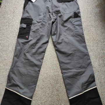 Radne hlače BP broj 54 i broj 56