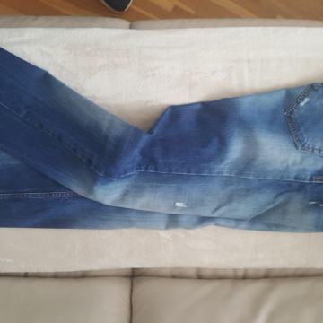 RESERVED traperice W31 L34