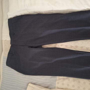 Varteks tamnoplave vunene hlače od odijela