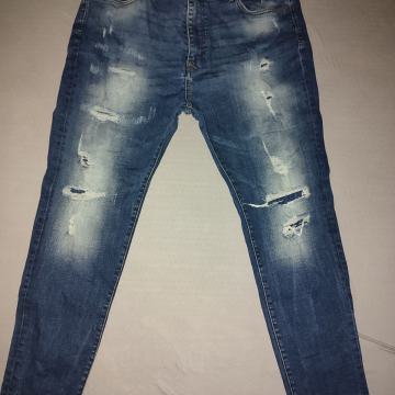 Zara muške hlače vel. 36