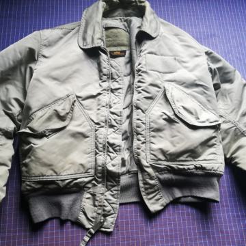 Alpha industries jakna cwu 45