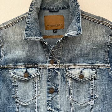 Nova originalna American Eagle denim jakna (vel. L)