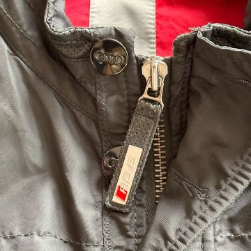 AUDI RS 6 ORIGINAL JAKNA