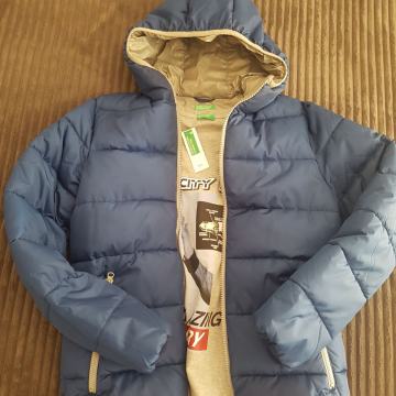 Benetton zimska jakna + majica gratis - NOVO L