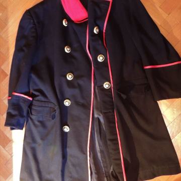 Crni kaput stil generalski, piratski