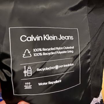 Duga Calvin Klein jakna