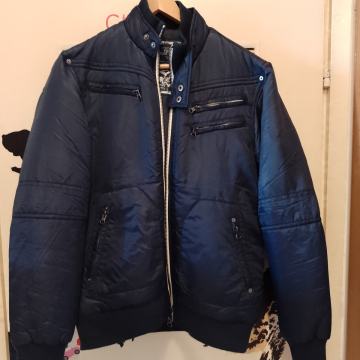 F.M.E. VILAGE VEL.S KVALITETNA UGODNA JAKNA KAO NOVA