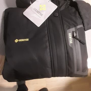GEMYSE nova sportska jakna, M veličina
