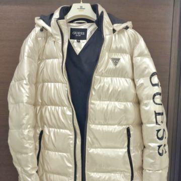 GUESS MUŠKA JAKNA M