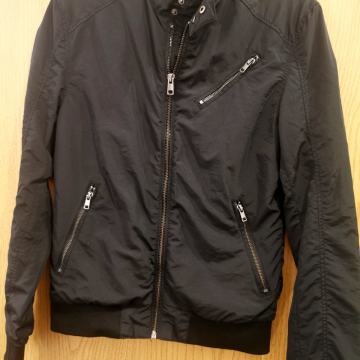 H&M crna biker vjetrovka XS