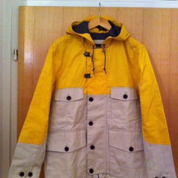 Nova H&M odlična jakna, s etiketom