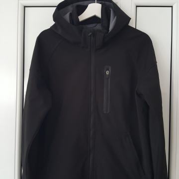 H&M soft shell jakna vel M