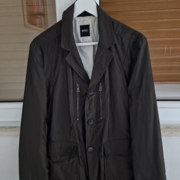 HUGO BOSS tamno zelena jakna (L)