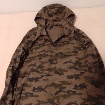 JAKNA  DIVIDED H&M-  DUKSA   MUŠKA    VELIČINA  L