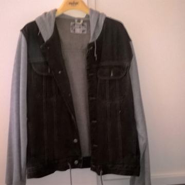 Jakna Jeans sa kapuljaćom