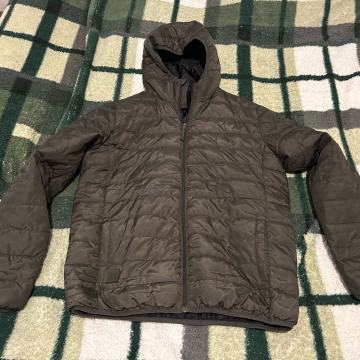 Jakna sa kapuljačom! TOP STANJE! (Vel. L) ZAGORJE-VARAŽDIN-ZAGREB!