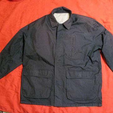 Jakna m. dvoobrazna. Crno-bež. Veličina - L. SAND