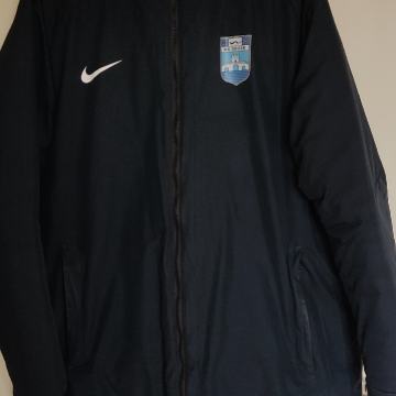 Jakna Nike