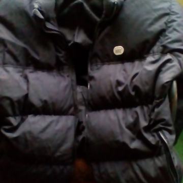 Jakna NIKE-vel.XL-perje-Crna