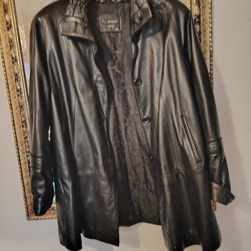 Jakna od prave crne kože veličina XXL