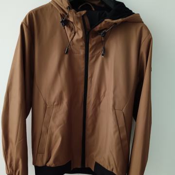 Jakna vjetrovka Reseved nova nenošena veličina M