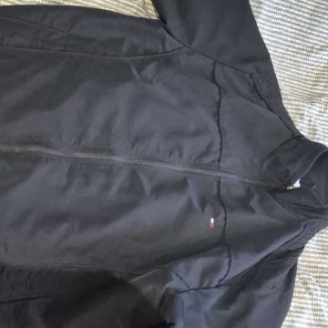 Jesen ,proljece..jakna   Tommy Hilfiger... Novo