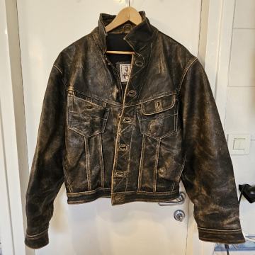 Kožna jakna Paul & Wite