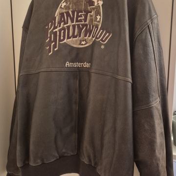 Kožna jakna Planet Hollywood