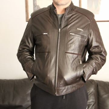 Kožna jakna od vrlo fine kože - veličina L / kao Nova! - Armani