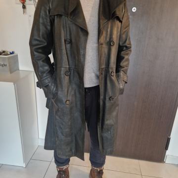 Kožni GESTAPO dugački kaput star preko 100g. Br 54