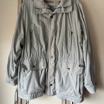 Krem jakna, veličina 52