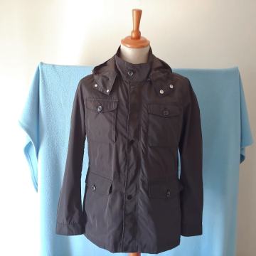 Lagana proljetno jesenska jakna, vjetrovka Reserved, vel. S