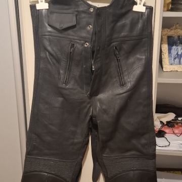 LOUIS ŽENSKE KOŽNE MOTORISTIČKE HLAČE