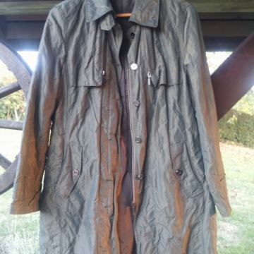 MASLINASTO-ZELENI ŠUŠKAVI BALONER