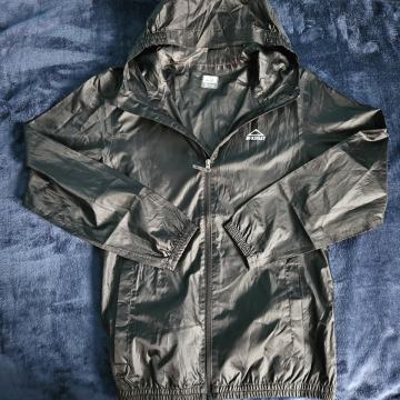 Mckinley šuškavac crni Orginal