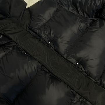 Moncler jakna Madeira