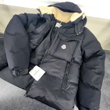 Moncler Jakna