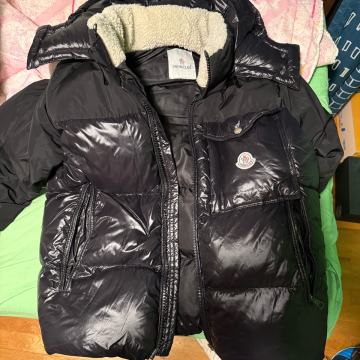 Moncler Jakna