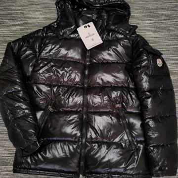 moncler jakna