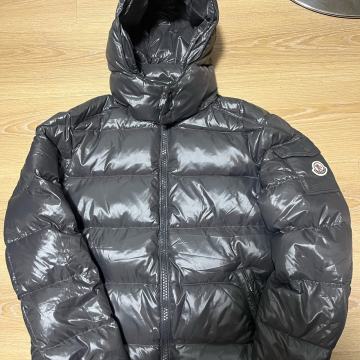 Moncler Maya jakna
