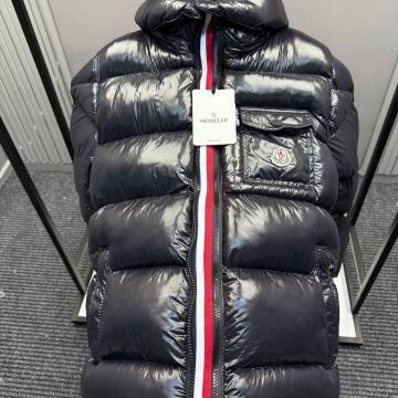 Moncler Montbeliard Jakna