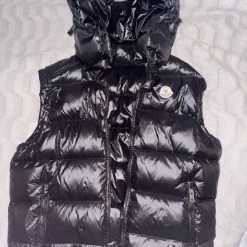 Moncler prsluk M