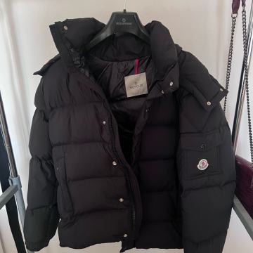Moncler Vezere jakna