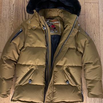 Moose Knuckles jakna