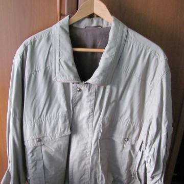 MUŠKA PROLJETNA JAKNA NOVA